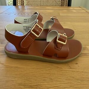 FootMates Tan Buckle Boys Sandals
